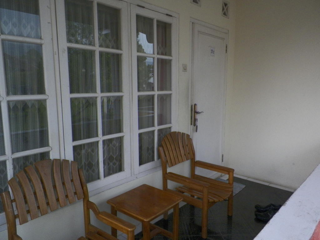 Hotel Puspa Sari Redpartner Ciater Quarto foto