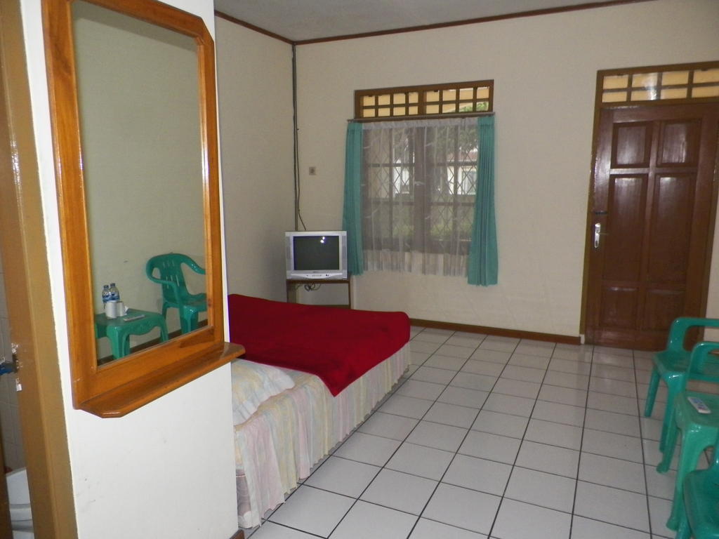 Hotel Puspa Sari Redpartner Ciater Quarto foto
