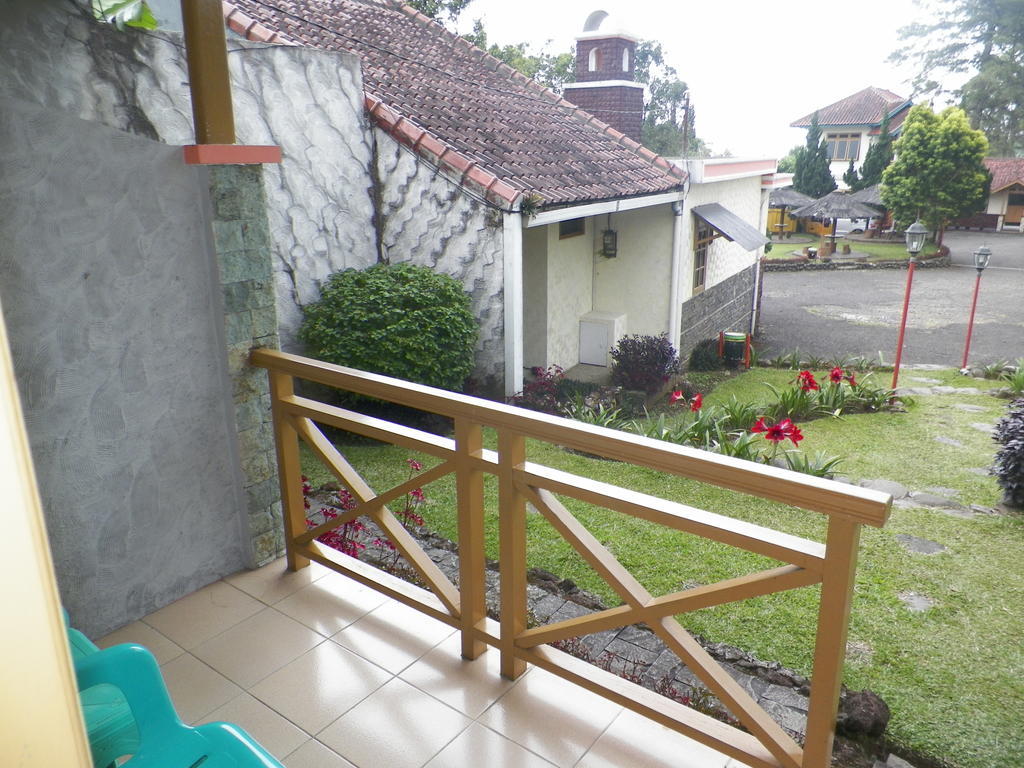 Hotel Puspa Sari Redpartner Ciater Quarto foto