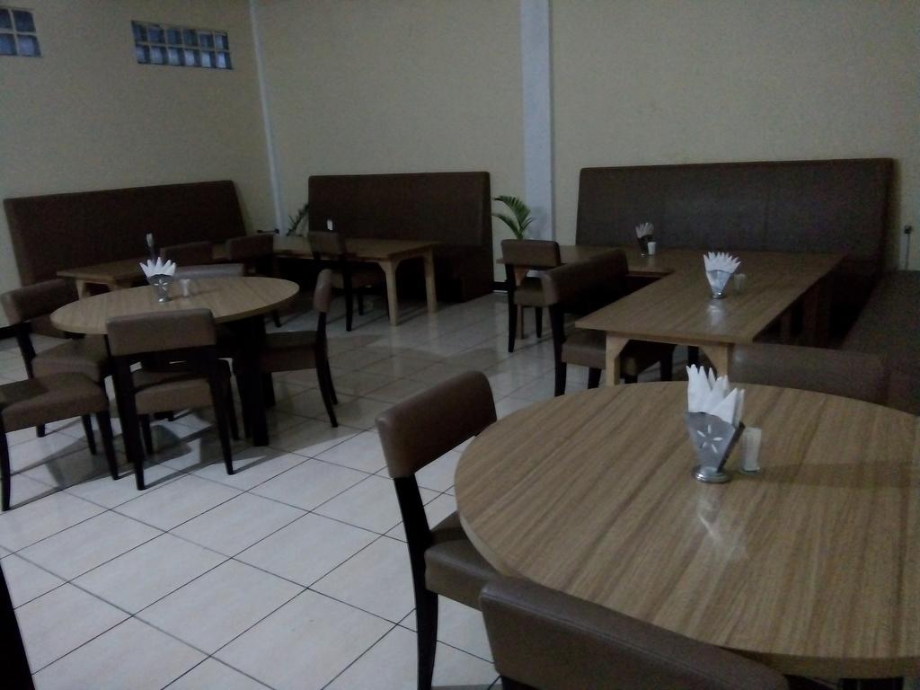 Hotel Puspa Sari Redpartner Ciater Exterior foto